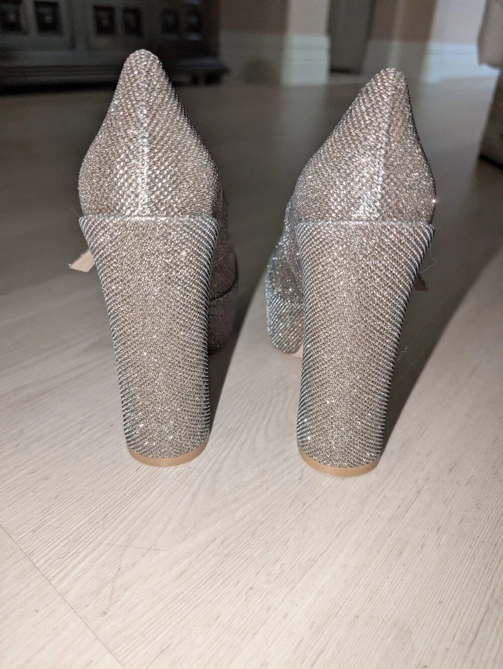 Stuart Weitzman New With Hangtag